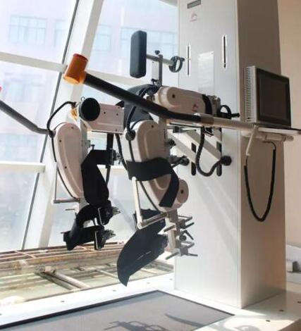 在未來(lái)，康複機(jī)器人(rén)也許能“幫”你(nǐ)站(zhàn)起來(lái)